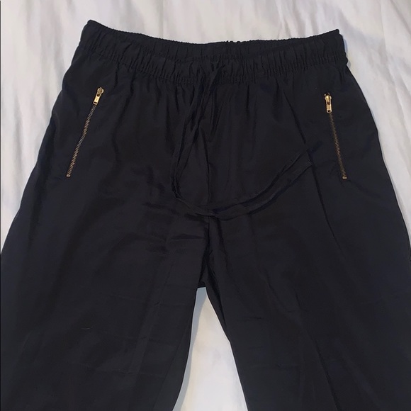 H&M // flowy chiffon pants - Picture 3 of 5